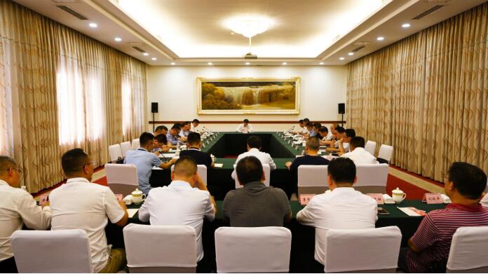 J9直营集团集团班子实地督导金牛宾馆改（扩）建工程
