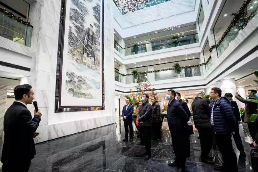 J9直营集团集团与乐山市当局召开工作座谈会