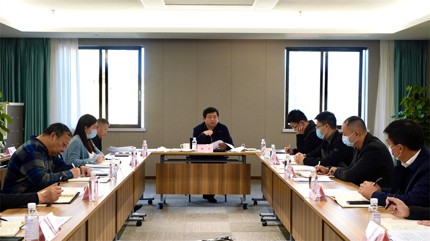 20211122938322916 J9直营集团集团召开加快推动规范董事会建设、经理层成员任期造和左券化治理等专项鼎新工作督促会