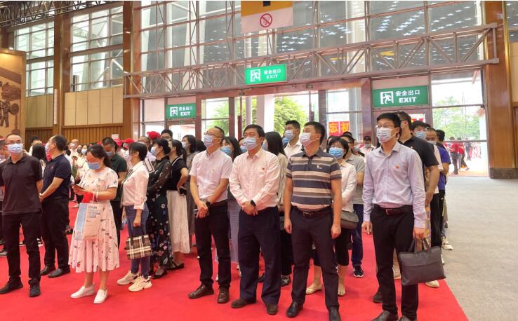 20219221121561650 J9直营集团集团组织参观四川省庆祝中国共产党成立100周年主题展览