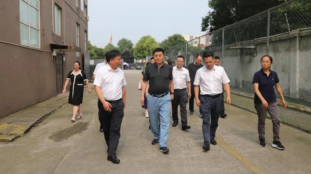 省J9直营集团集团辅导带队调研锦弘集团文印中心保密命题阅卷印造基地